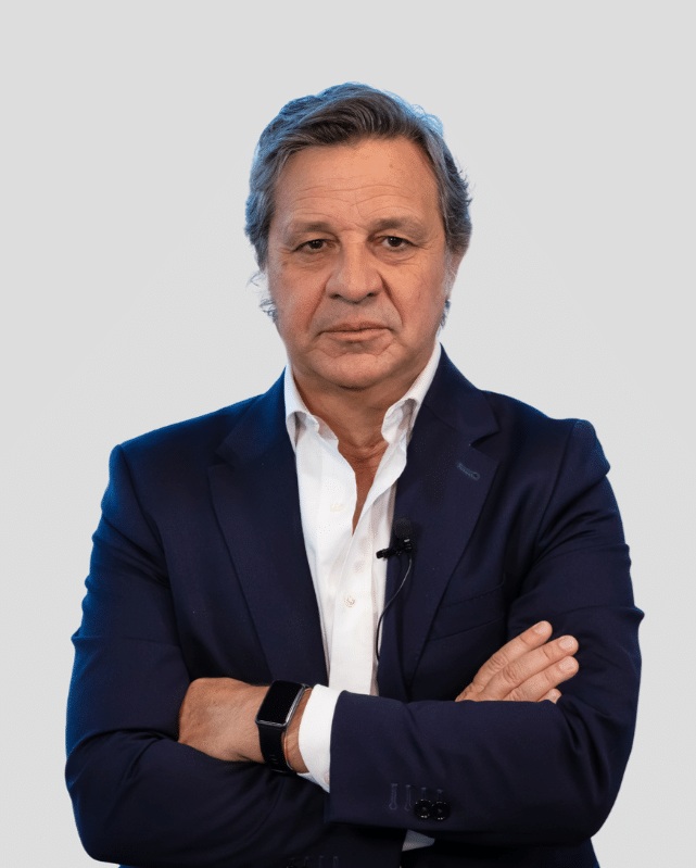 Luis Marquina